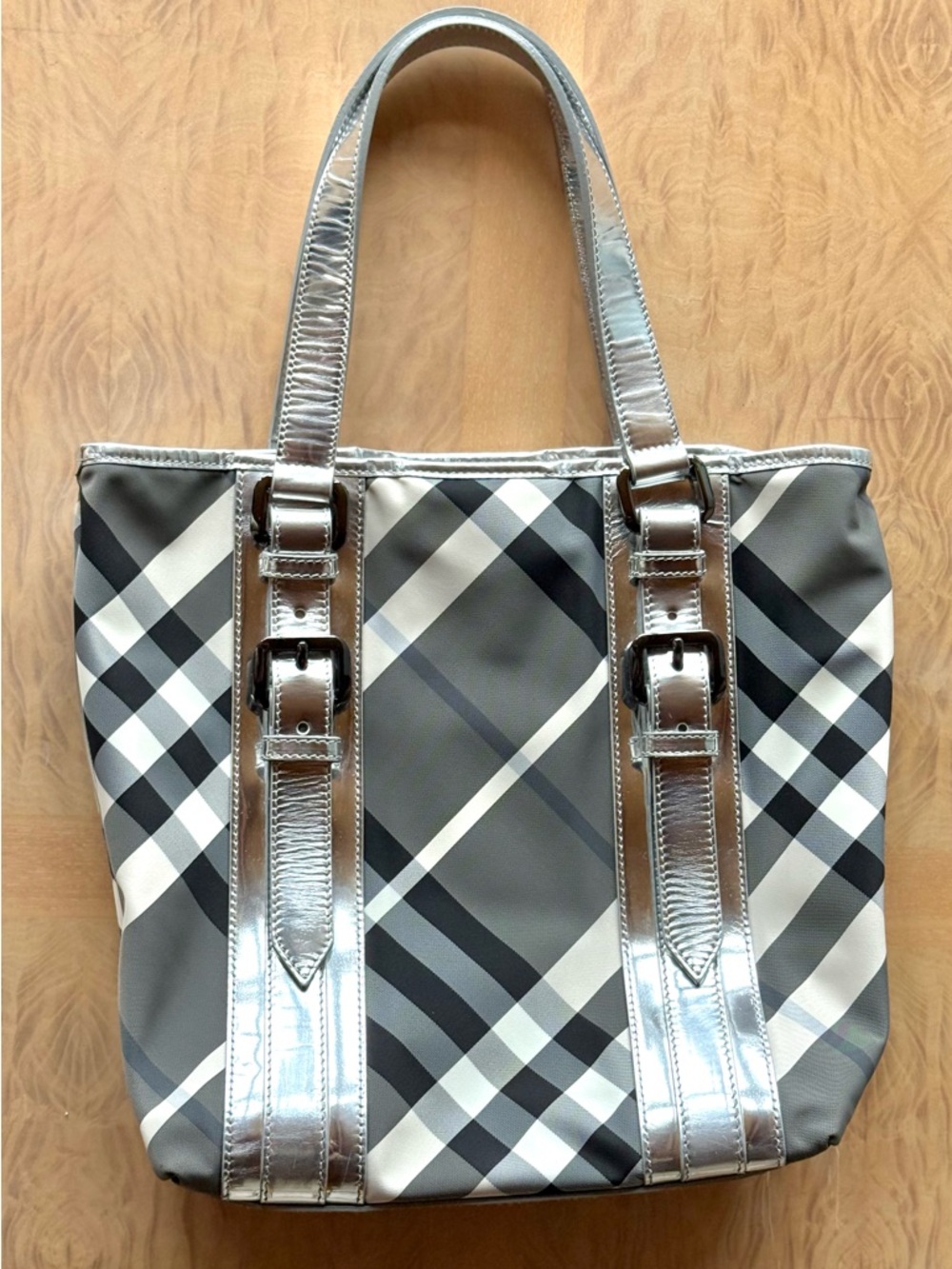 Burberry Gray Plaid Tote with Silver Trim - Novacheck in white + greys + black